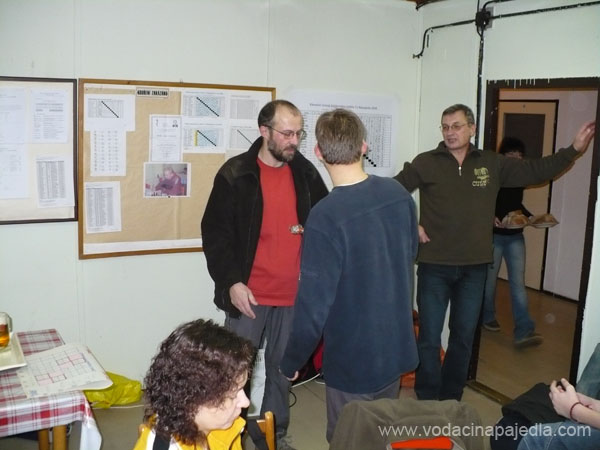 34 Predani cen